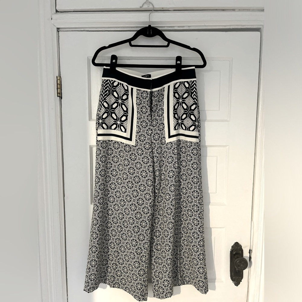 LOFT Wide Leg Cropped Pants